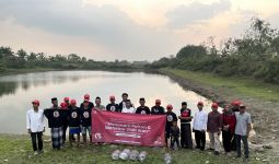 Ganjar Milenial Tebar Bibit Ikan dan Tanam Pohon di Bojonegoro - JPNN.com