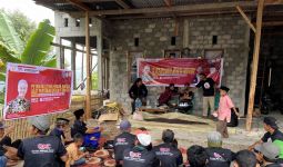 Ganjar Milenial Bantu Penuhi Kebutuhan Petani Kopi di Gowa - JPNN.com