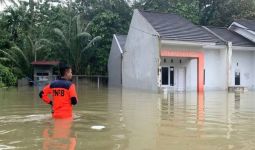 Selain Banjir, Longsor juga Terjadi di Pangandaran - JPNN.com