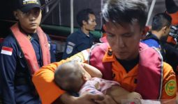 KM Sakura Express Kandas di Pangkalpinang, Tim SAR Berhasil Evakuasi 151 Penumpang - JPNN.com