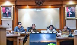 Bertemu Tim Percepatan Reformasi Hukum, Menteri Siti Sampaikan Kebutuhan Dukungan Hukum Bidang LHK - JPNN.com