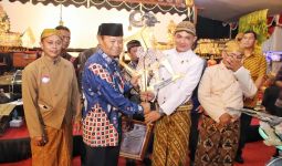 Nobar Wayang Kulit Lakon Bimo Bangkit, HNW Apresiasi Keterlibatan Generasi Milenial - JPNN.com