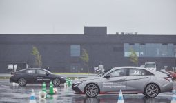 Sebuah Kesenangan yang Mendebarkan Saat Menggeber Hyundai Avante N di Korsel - JPNN.com