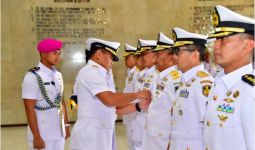 KSAL Pimpin Sertijab 4 Perwira Tinggi TNI AL, Berikut Daftar Namanya - JPNN.com