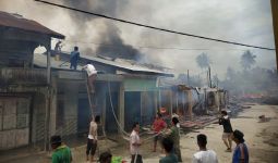 30 Rumah Hangus Gegara Kebakaran di Rohil - JPNN.com
