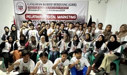 Ganjaran Buruh Gelar Pelatihan Digital Marketing Untuk Pekerja Muda di Kuningan - JPNN.com