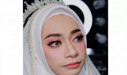 Shine Bridal Menyulap Wajah Maskulin EJ Peace jadi Cantik Rupawan - JPNN.com
