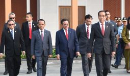 Didampingi Luhut, Jokowi Bertolak ke China, Apa Agendanya? - JPNN.com