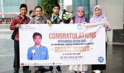 Top, Siswa SMA Cahaya Rancamaya Sumbang Medali untuk Indonesia di IChO 2023 - JPNN.com