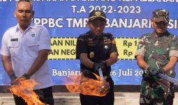 Bea Cukai dan Instansi Terkait Gelar Pemusnahan Barang Ilegal di Jatim & Banjarmasin - JPNN.com