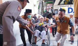 Tiba di Medan, Jemaah Haji Kloter 22 Ceria-Penuh Semangat - JPNN.com