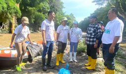 Ajak Masyarakat Medan Bersih-bersih Sungai, Pegadaian Berhasil Kumpulkan 1,6 ton Sampah - JPNN.com