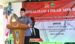 Wakil Ketua MPR Ahmad Muzani Ajak Para Santri Bijak Menentukan Pilihan di Pemilu 2024 - JPNN.com