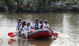 Santri Ganjar Gelar Pelatihan Tanggap Bencana Banjir Rob untuk Warga Pesisir Kalsel - JPNN.com