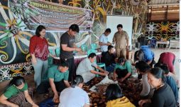 Bersama Kelompok Tani Lalut Isau, MMSGI-MHU Kembangkan Perkebunan Kakao - JPNN.com