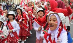 Gandeng Pemprov DKI Jakarta, Moeldoko Center Bagikan 30 Ribu Bendera Merah Putih - JPNN.com