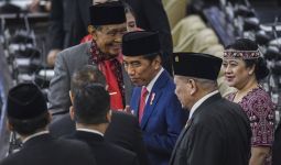 Diumumkan Jokowi, Gaji ASN, TNI dan Polri Diusulkan Naik 8 Persen, Pensiunan 12 Persen - JPNN.com