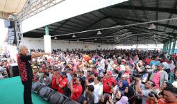 Ganjar Kucurkan Dana Rp 3,3 Untuk Revitalisasi Pasar Bawang Sengon di Brebes - JPNN.com