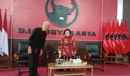 Megawati: PDI Perjuangan Panik Apanya? - JPNN.com