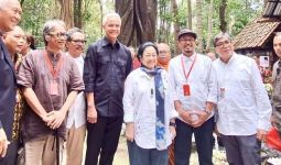 Ada Pesan Penting dari Patung Bung Karno yang Diresmikan Megawati di Omah Petroek - JPNN.com