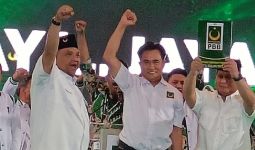 PBB Sodorkan Yusril Jadi Pendamping Prabowo, Gerindra Merespons Begini - JPNN.com