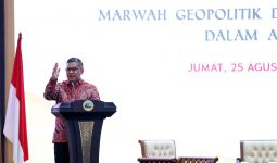 Kepemimpinan dan Geopolitik Bung Karno Sudah Teruji, Banyak Arsip yang Membuktikannya - JPNN.com