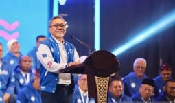 PAN Disebut Lahir dari Rahim Muhammadiyah, Zulhas: Partai Ini Milik Semua Anak Bangsa - JPNN.com