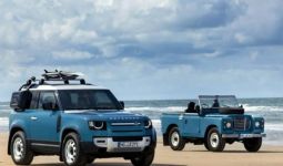Land Rover Defender 90 Marine Blue Hadir dalam Peringatan Spesial - JPNN.com