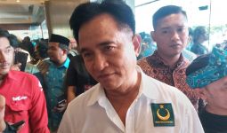 Yusril Siap Jadi Perisai Hukum Jokowi - JPNN.com