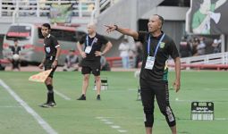 Lima Laga tak Terkalahkan, Pelatih Caretaker Persebaya Bilang Begini - JPNN.com