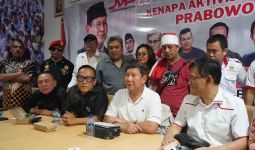 Aktivis Bareng Relawan Dukung Prabowo Kumpul di Rumah Pemenangan Prabowo, Lihat - JPNN.com