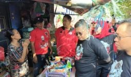 Aktivis Repdem Gerilya demi Ganjar di Pemukiman Padat di Senen, Hasto Menyaksikan - JPNN.com