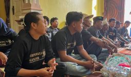 Crivisaya Ganjar Berikan Penyuluhan Pengendalian Hama Tanaman Bagi Petani di Lampung - JPNN.com