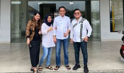 Bebas dari Sel Polda Riau, Eks Kapala Puskesmas Sibiruang Minta Hak Kedinasan Dikembalikan - JPNN.com