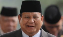 Airlangga Membaca Peluang Kerja Sama PDIP - Prabowo, Begini Analisisnya - JPNN.com