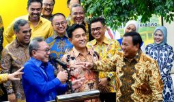 Kelakar Zulhas soal 12 Fokus Kebijakan KIM Bikin Prabowo Tertawa - JPNN.com