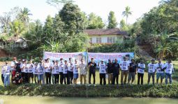 Ganjar Muda Padjajaran Beri Bantuan dan Pelatihan Budi Daya Ikan di Tasikmalaya - JPNN.com