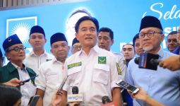 Jika Prabowo Tetap Jadikan Gibran Cawapres, Begini Sikap Politik Yusril Izha Mahendra - JPNN.com