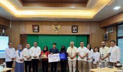 Harpelnas, BPJamsostek Tanjung Morawa & PTPN 2 Serahkan Santunan Kematian dan Beasiswa - JPNN.com
