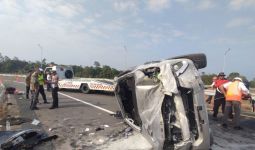 Mobil Rombongan Pengurus KONI Ogan Ilir Kecelakaan di Tol Indralaya, Begini Kondisinya - JPNN.com