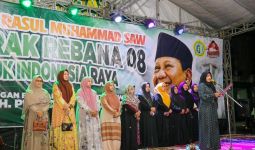 Dianggap Petugas Rakyat, Prabowo Dapat Dukungan dari Nyai, Ning Santri di Jatim - JPNN.com
