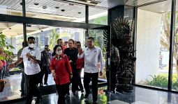 Didampingi Prananda, Megawati Hadiri Rapat Mingguan TPN Ganjar - JPNN.com