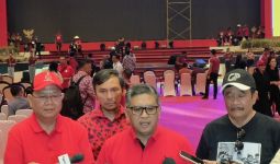 Prananda Prabowo dan Hasto Kristiyanto Tinjau Gladi Kotor Rakernas IV PDIP - JPNN.com
