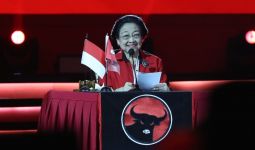 Bertolak ke Malaysia, Megawati akan Menerima Gelar Doktor Kehormatan dan Temui PM Anwar Ibrahim - JPNN.com