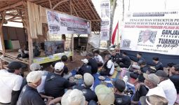 Ganjaran Buruh Kukuhkan Tim Pemenangan Sektor Petani dan Pekerja Seni di Subang - JPNN.com