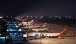 Penerbangan di Bandara SMB II Palembang Masih Normal, Meski Kabut Asap Makin Tebal - JPNN.com