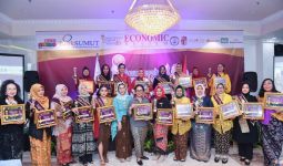 API Kembali Apresiasi Para Pemimpin Perempuan di Berbagai Bidang - JPNN.com