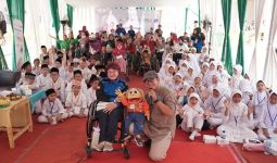 YBKB Meluncurkan Program SMILE, Puluhan Anak Yatim Berbagi Senyum dengan Difabel - JPNN.com