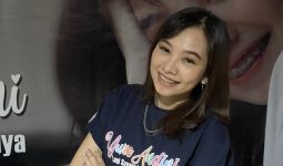 Yure Andini Bucin Banget dalam Lagu Lagi Sayang-Sayangnya - JPNN.com