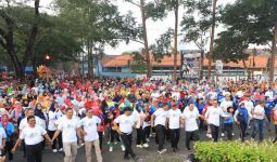 World Walking Day 2023 Dibanjiri Puluhan Ribu Warga Kota Tangerang - JPNN.com
